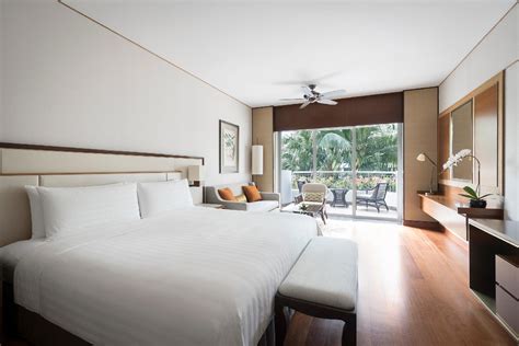 Shangri-la Singapore Hotel - Deals, Photos & Reviews