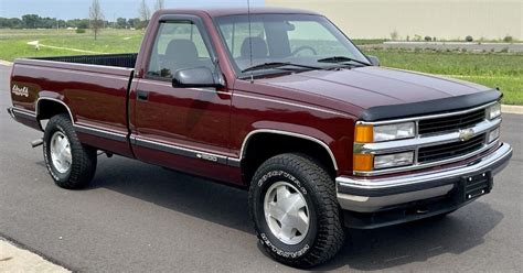 10 Reliable Pickup Trucks You Can Buy For Under $5,000