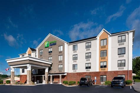 Hotels in Hillsville, VA - price from $69 | Planet of Hotels