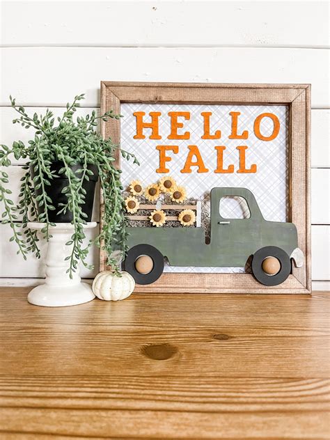 DIY Hello Fall Sign - DIY Fall Decor Tutorial