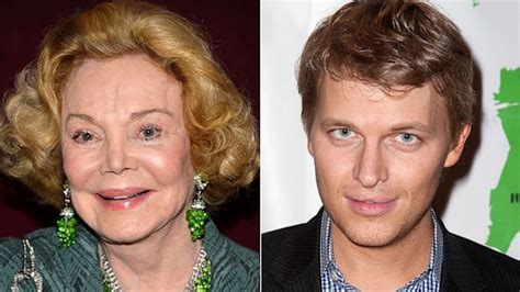 Frank Sinatra's Widow Calls Ronan Farrow Paternity Report 'Phony' - ABC News