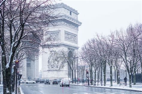 Winter Fashion: What to Wear in Paris in Winter? - Discover Walks Blog