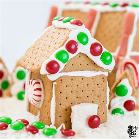 Easy Gluten Free Gingerbread Houses + Christmas Bucket List Printable