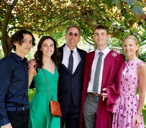 Jerry Seinfeld’s 18-Year-Old Son Poses With Rarely Seen Family And ...