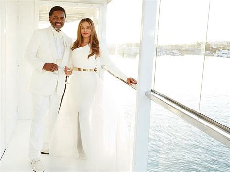 Tina Knowles Marries Richard Lawson