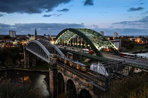 two bridges Newcastle upon Tyne courtesy of Flickr | Noviembre, Mayo