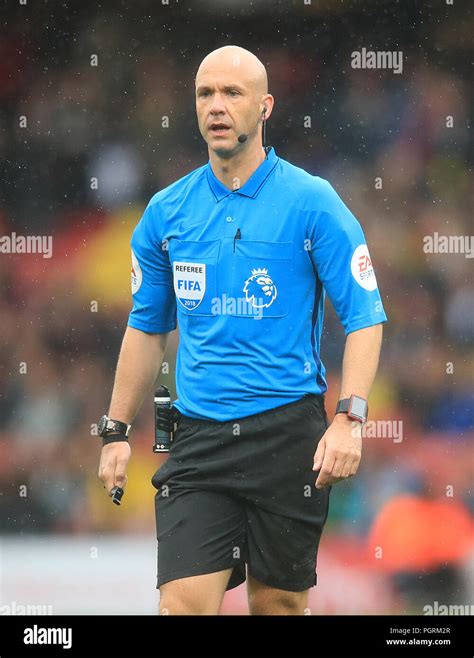 Match referee Anthony Taylor Stock Photo - Alamy