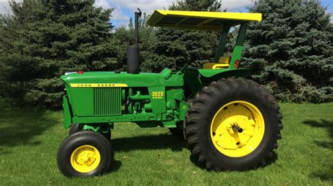 1972 John Deere 3020 | S57 | Iowa Premier 2014