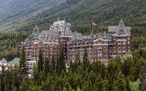 Fotos von Banff Parks Hotel Wald Kanada Städte 3840x2400