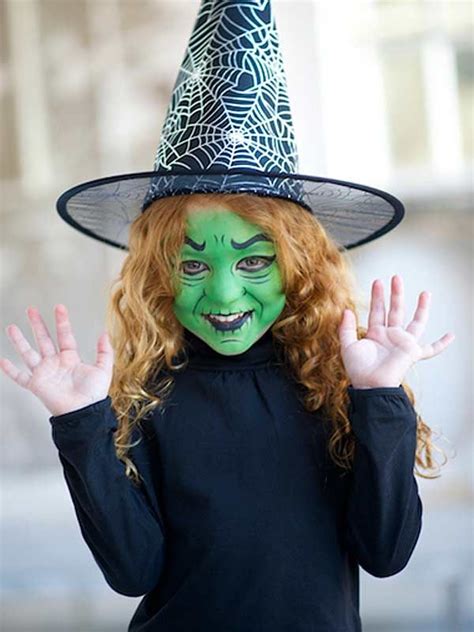 Halloween kids’ face paint tutorial: Witch Kids Witch Makeup, Halloween Makeup For Kids, Kids ...