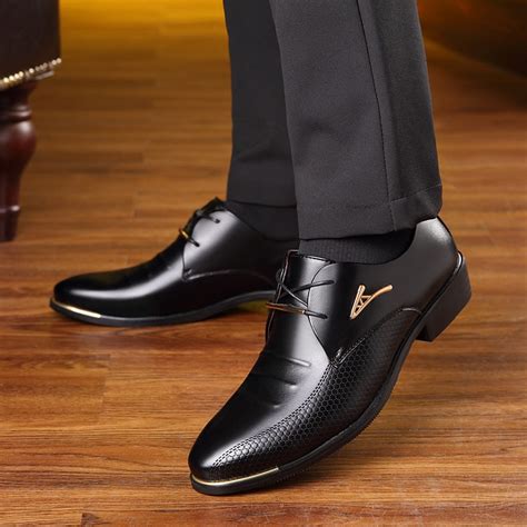 luxury Brand Classic Man Pointed Toe Dress Shoes Mens Patent Leather ...