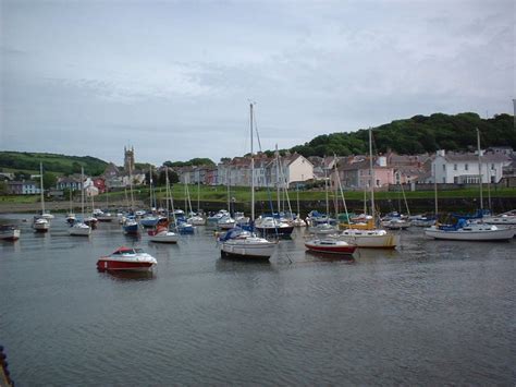 Aberaeron - Things to Do Near Me | AboutBritain.com