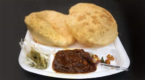 On the irresistible charms of chhole bhature | Eye News - The Indian Express