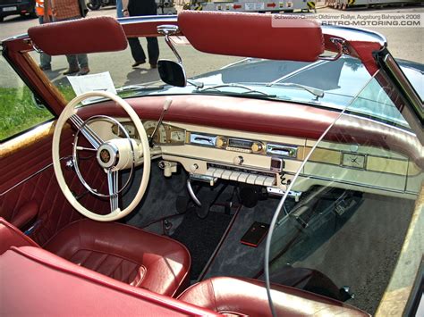 Borgward Isabella interior P8170199 Schwaben Classic 2008 : Retro-Motoring