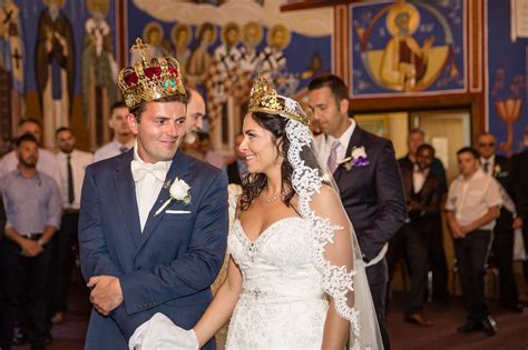 Serbian Orthodox wedding traditions and ceremony rituals: Vanja and Nenad - Solet Photography