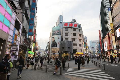 Shibuya is the Famous Shopping Area Editorial Image - Image of asian ...