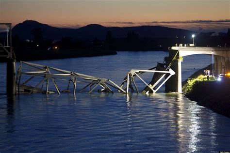 Skagit River Bridge I-5 Detour