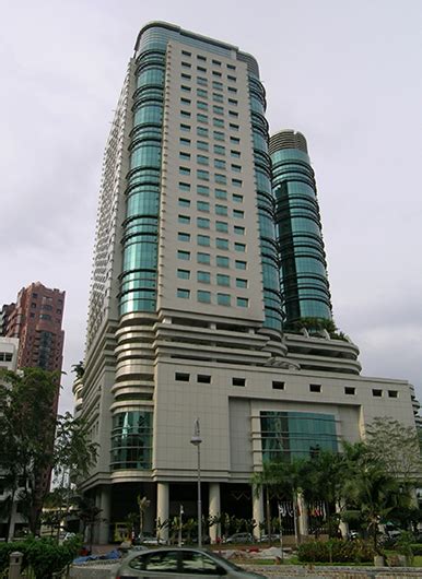 Pullman KLCC - One Step International