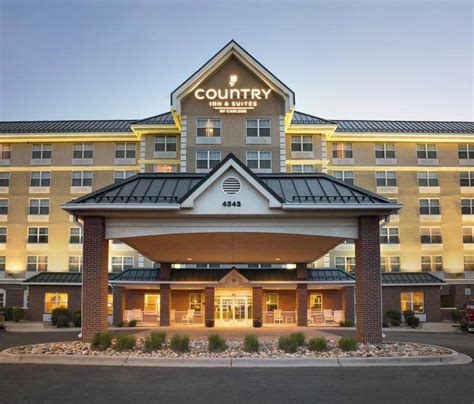 Courtyard Denver Airport at Gateway Park | Visit Aurora