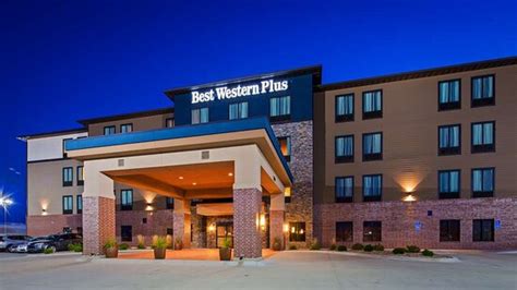 BEST WESTERN PLUS LINCOLN INN & SUITES $96 ($̶1̶0̶3̶) - Updated 2023 Prices & Hotel Reviews - NE