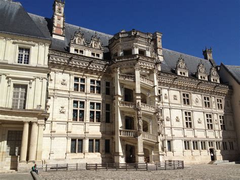 Château de Blois | Blois, Chateau, Landmarks