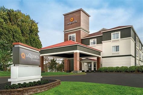 LA QUINTA INN & SUITES BY WYNDHAM LATHAM ALBANY AIRPORT $95 ($̶1̶4̶1̶ ...