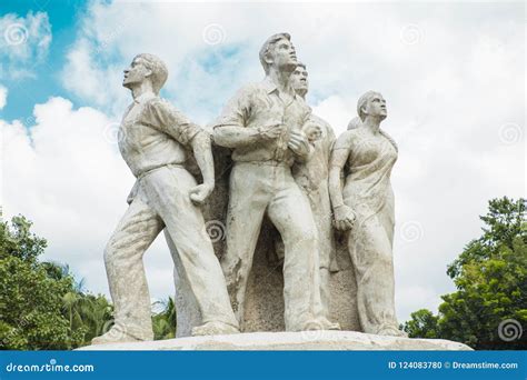 Anti Terrorism Raju Memorial Sculpture Editorial Image - Image of sculpture, prime: 124083780