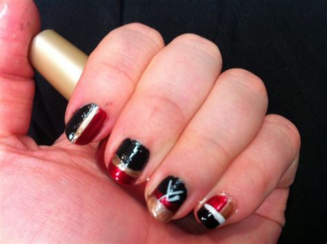 black gold red | Red gold, Red, Nails