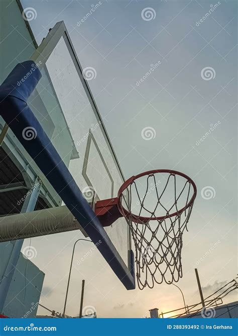 Outdoor basketball hoop stock photo. Image of hoop, basketball - 288393492