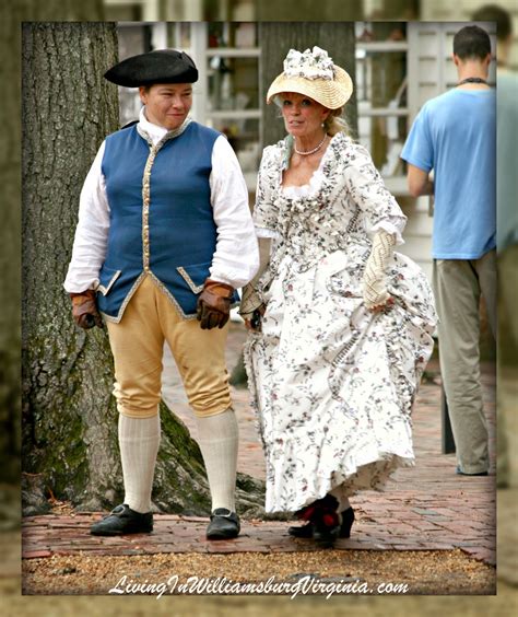 Living In Williamsburg, Virginia: Fashionable, Colonial Williamsburg, Virginia