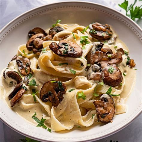 Mushroom Alfredo Tagliatelle - Good Old Vegan