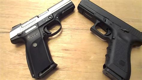 Glock 17 vs. Ruger SR9 - YouTube