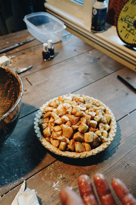 Celebrating Fall with Homemade Apple Pies — minilyfe