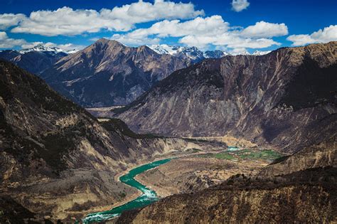 Yarlung Tsangpo Grand Canyon in Mainling County, Nyingchi: Nyingchi ...