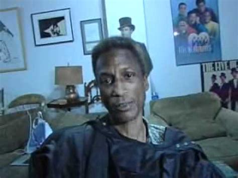 eddie cane from the five heart beats gets haircut on shaun rock the city tv show - YouTube