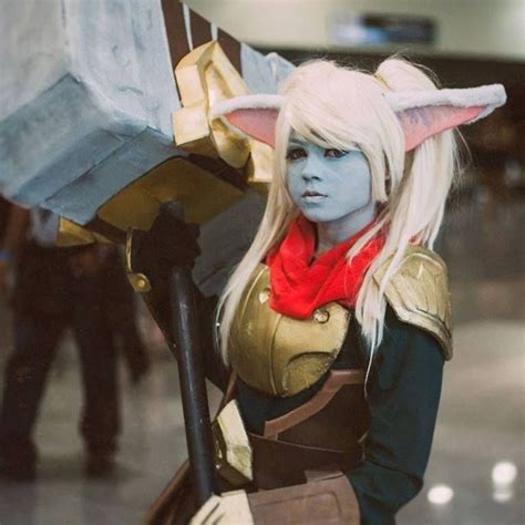 Poppy cosplay by KCaracol on DeviantArt | Cosplay