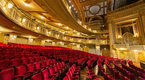 Majestic Theater Tours - Book Now | Expedia