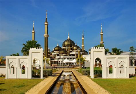 Travel Trip Journey : The Crystal Mosque or Masjid Kristal is in Kuala ...