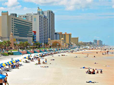 Marijuana Washing Up on Florida Beaches After Florence