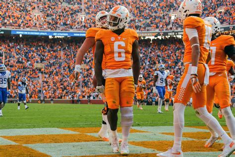 2017 NFL Scouting Report: Scouting Tennessee running back Alvin Kamara ...