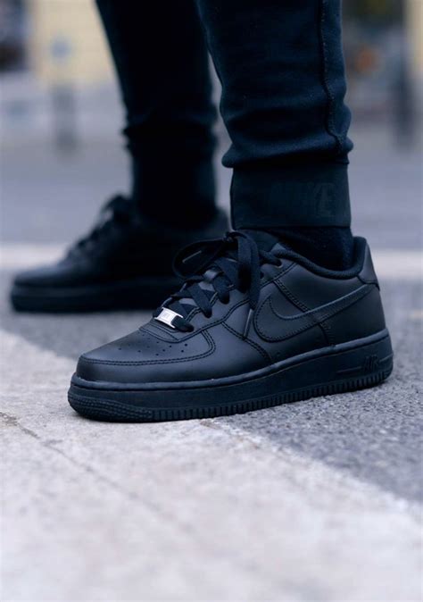 All Black NIKE Air Force 1 | SOLETOPIA