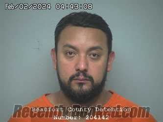 Recent Booking / Mugshot for LUIS NOLBERT GALEANA CADENA in Beaufort ...