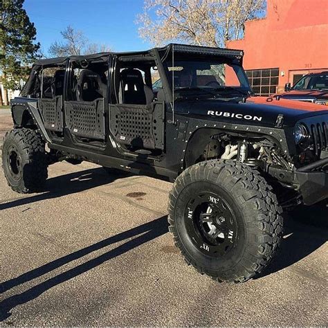 Truck Hub on Instagram: “How about this six door jeep @h2onuts” | Trucks, Jeep cars, Badass jeep