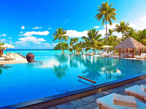 Maldives- resort. for Adi HD desktop wallpaper : Widescreen : High Definition : Fullscreen