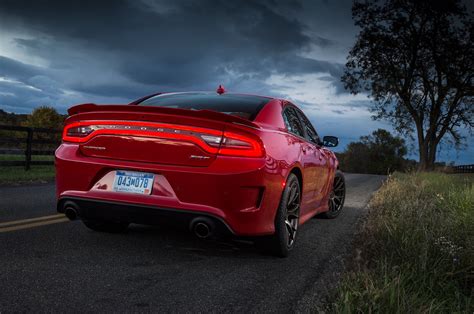 2015 Dodge Charger SRT Hellcat Review