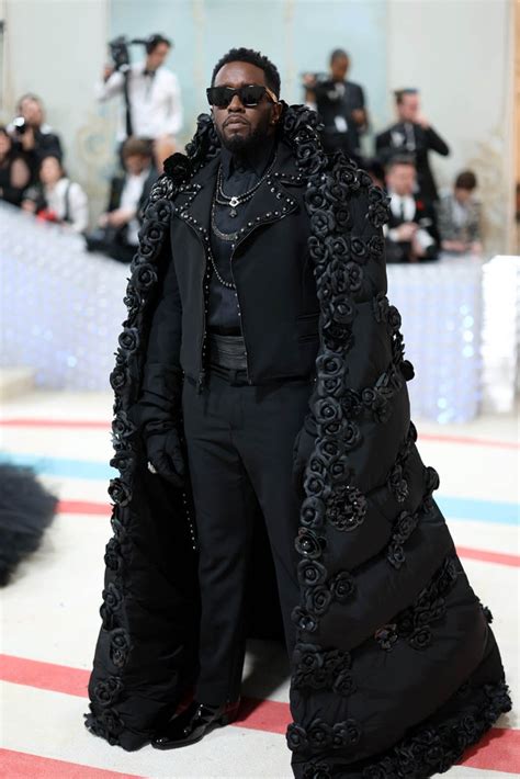 Diddy & Yung Miami Make Red Carpet Debut at Met Gala in Dramatic Style ...