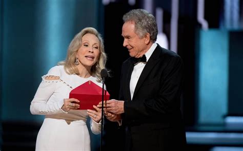 Faye Dunaway on Oscars blunder: 'It wasn't Warren's fault'