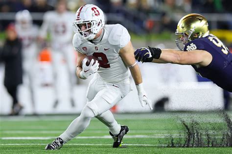 QUICK RECAP: Stanford stuns Notre Dame with a 16-14 win over the Irish - One Foot Down