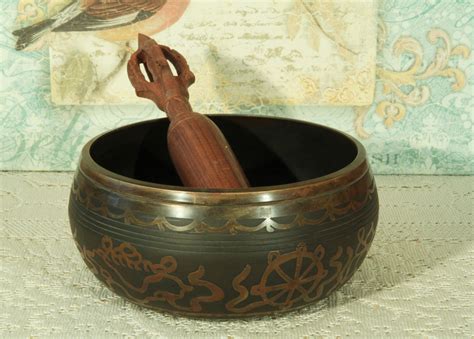 Tibetan Singing Bowl from Nepal. They are a type of bell, specifically ...