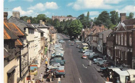 Farnham Castle street | Street, Street view, Castle